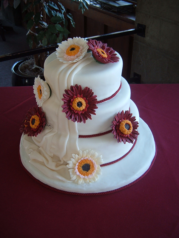 Creative Cakes By June Wedding Cakes